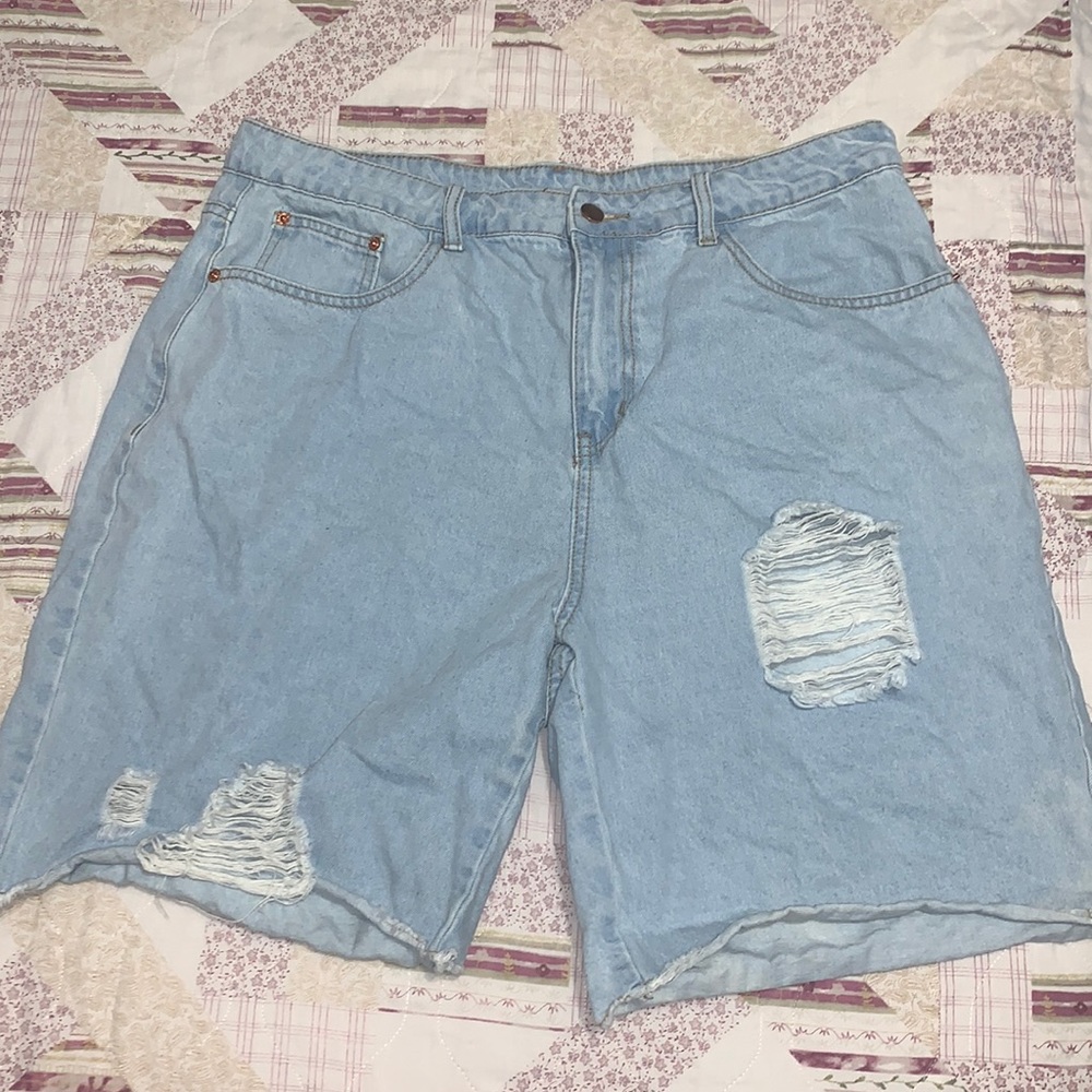 Boyfriend Bermuda Shorts